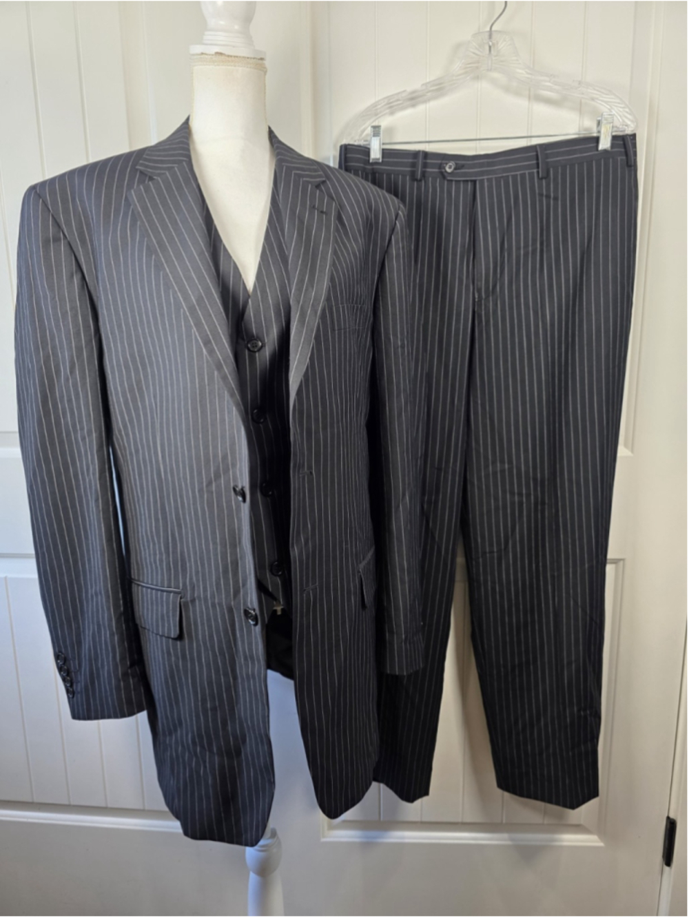 Ferrecci Uomo 44L 3 Piece Suit Black Pinstripe Super 150s Vest Pants Italian